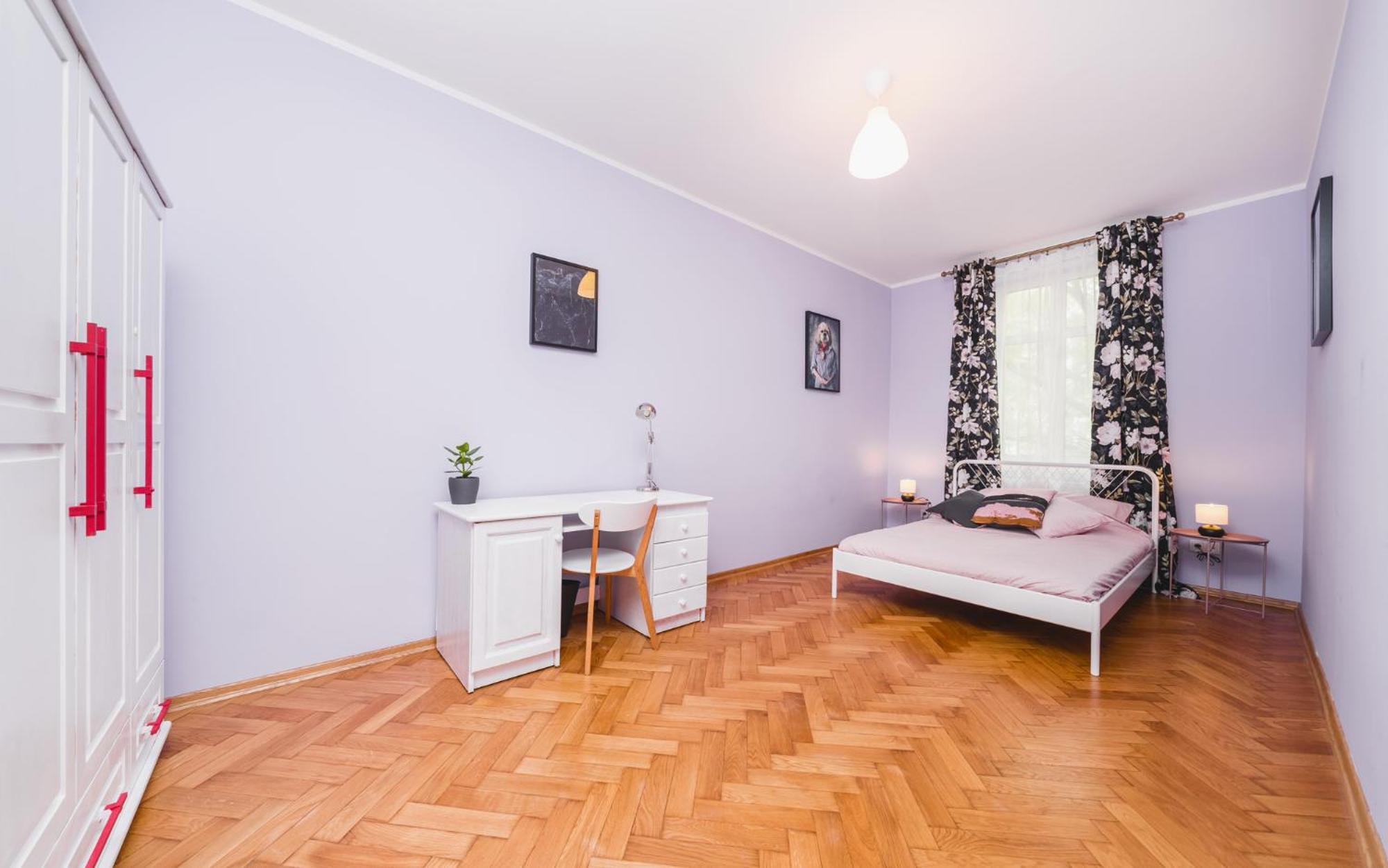 Modern Urban Escape - Old Town Apartment - By Upstairs Cracovia Exterior foto